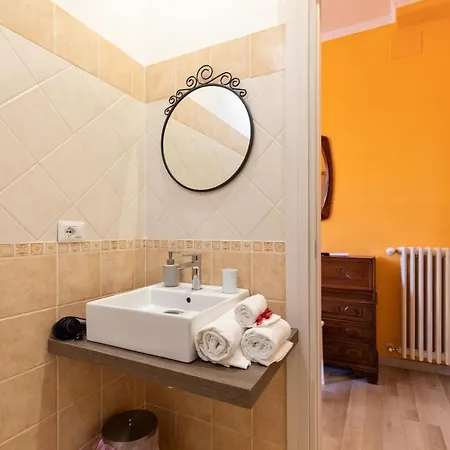 فندق مبيت وإفطار A Tale روما